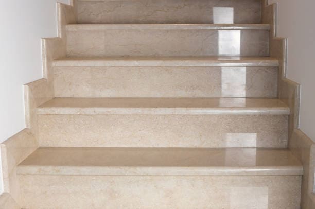 escalones marmol