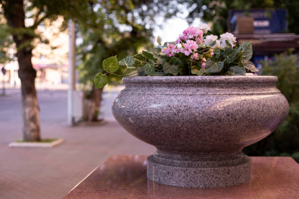 jardineras de marmol para lapidas en sevilla